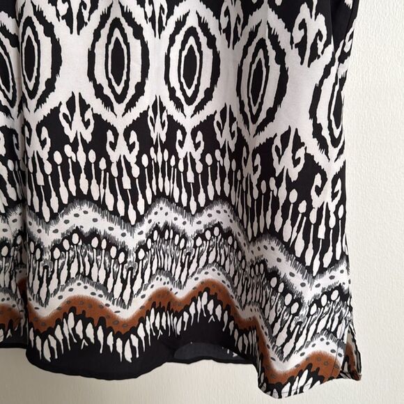 AntiliaโFemme Sleeveless Tribal Printโ Top Small Black White Brown Boho Tank - Picture 5 of 8